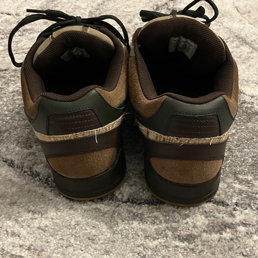 Nike 6.0 Air Heist in Brown and Olive Green - Picture 6 of 7